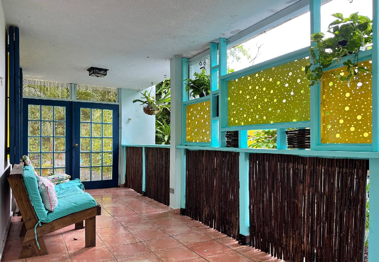House in Río Grande - Rainforest View 4 bed 3 bath Hot Tub - Generator 