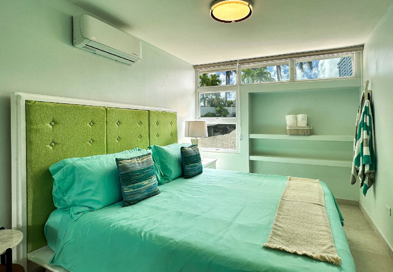 House in San Juan - Condado Laguna Villa 1 | Spa | 6 Bd 3Ba Generator 