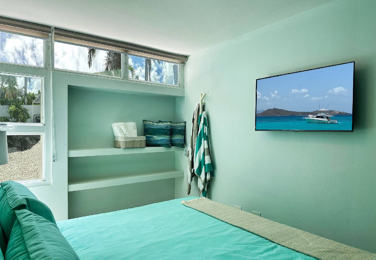 House in San Juan - Condado Laguna Villa 1 | Spa | 6 Bd 3Ba Generator 
