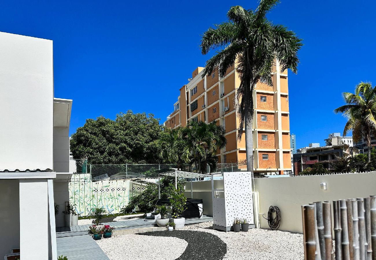 House in San Juan - Condado Laguna Villa 1 | Spa | 6 Bd 3Ba Generator 