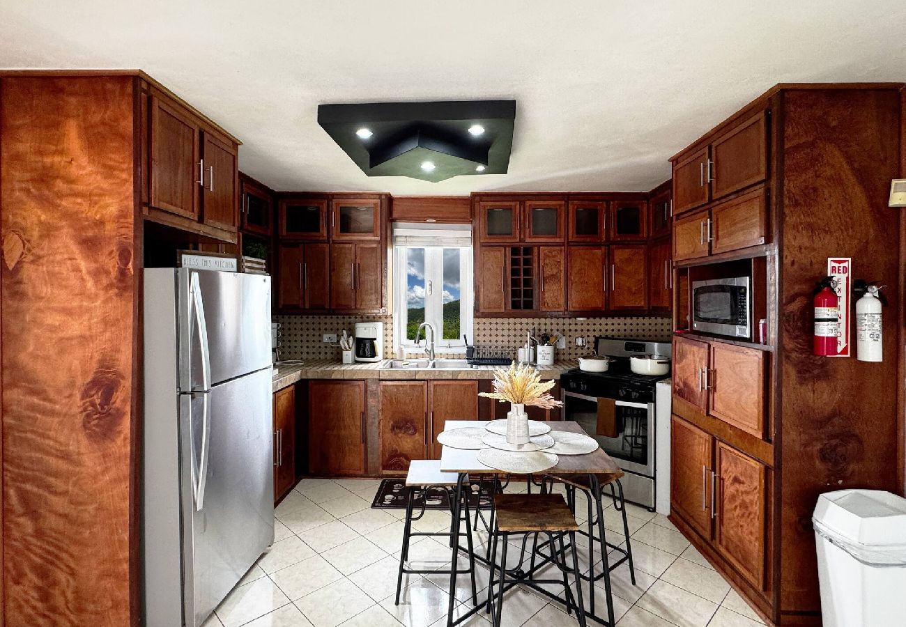 House in Rio Hondo - Casa Monte Verde - Heated Pool 