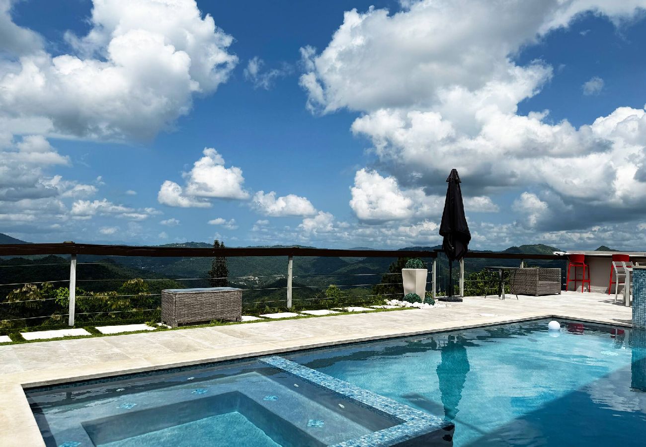 House in Rio Hondo - Casa Monte Verde - Heated Pool 