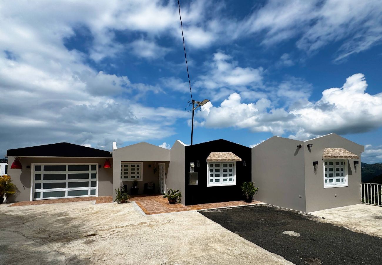 House in Rio Hondo - Casa Monte Verde - Heated Pool 
