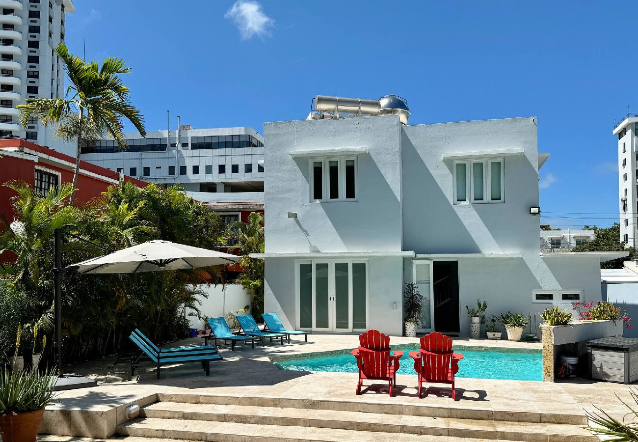 House in San Juan - Condado Laguna Villa w/Pool 5 Bd 3 Ba - Generator 
