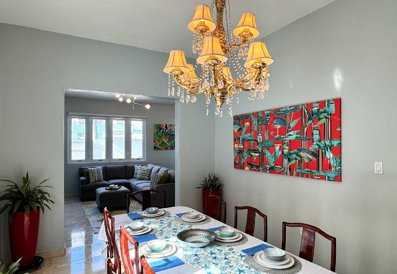 House in San Juan - Condado Laguna Villa w/Pool 5 Bd 3 Ba - Generator 