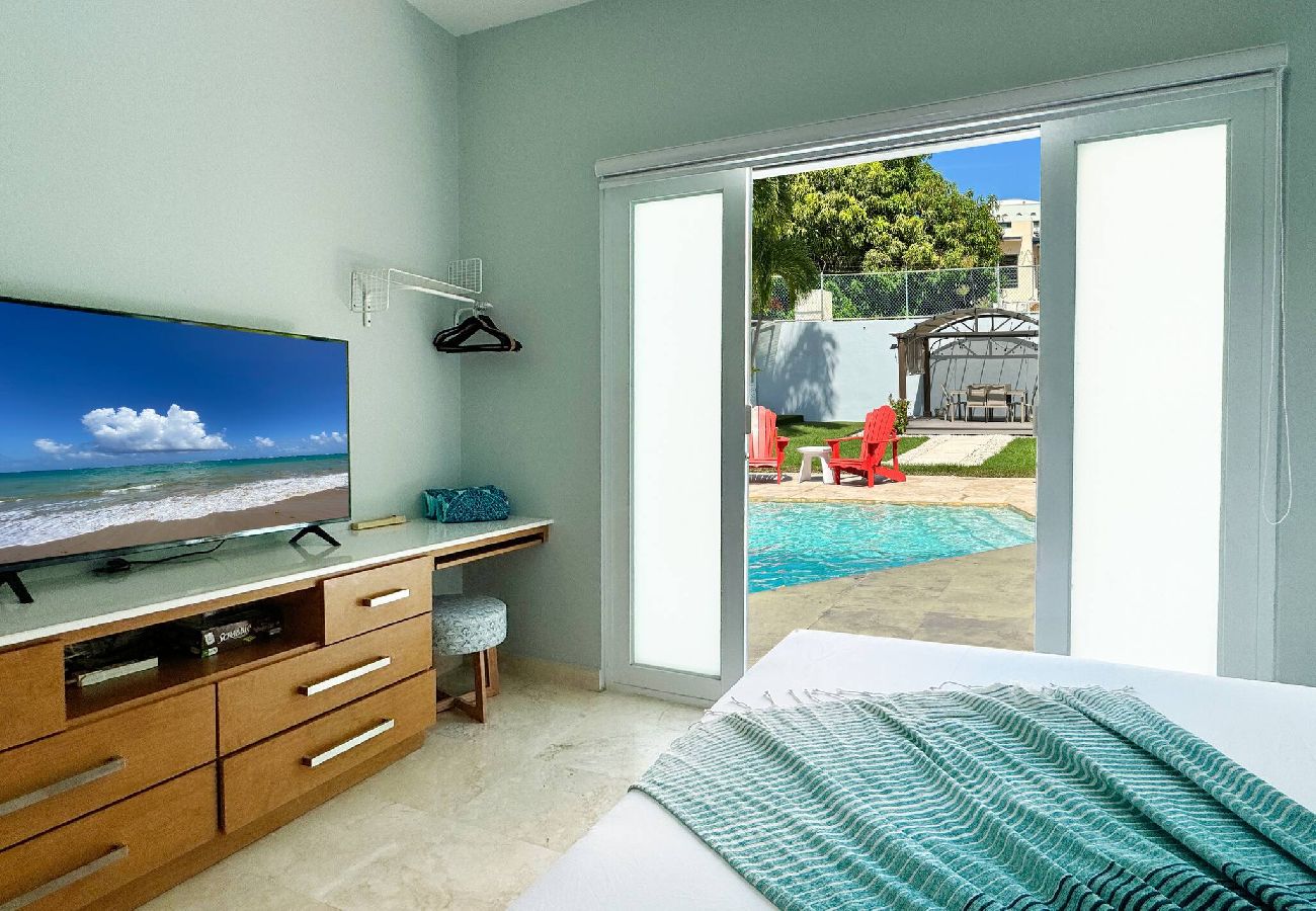 House in San Juan - Condado Laguna Villa w/Pool 5 Bd 3 Ba - Generator 