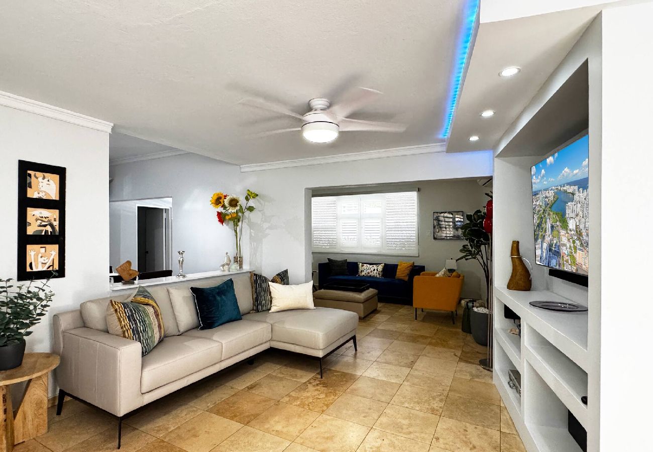 House in Santurce - Condado Villa 4Bd 3Ba | Spa/Generator/Parking 