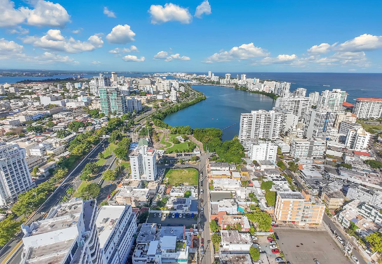 House in Santurce - Condado Villa 4Bd 3Ba | Spa/Generator/Parking 