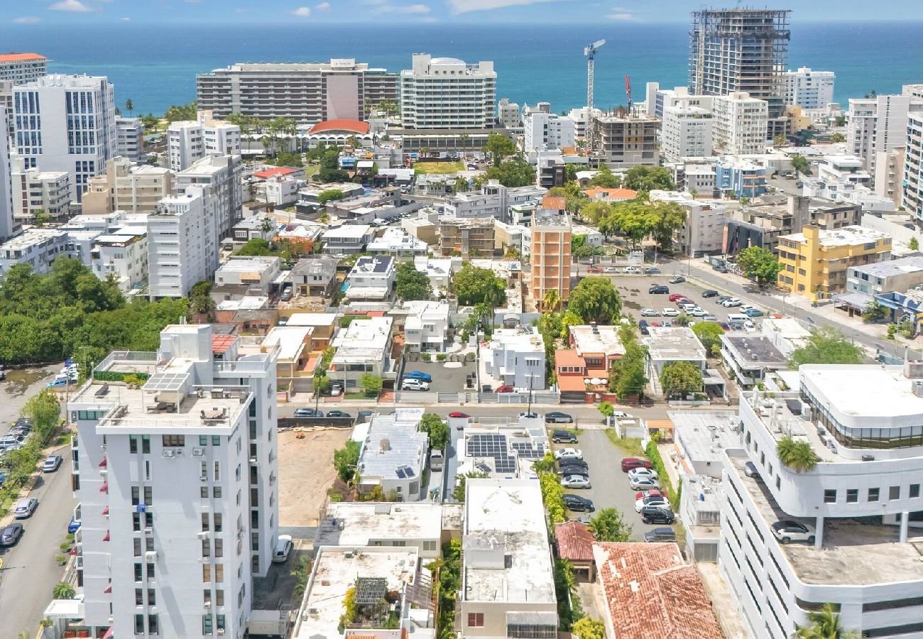 House in Santurce - Condado Villa 4Bd 3Ba | Spa/Generator/Parking 