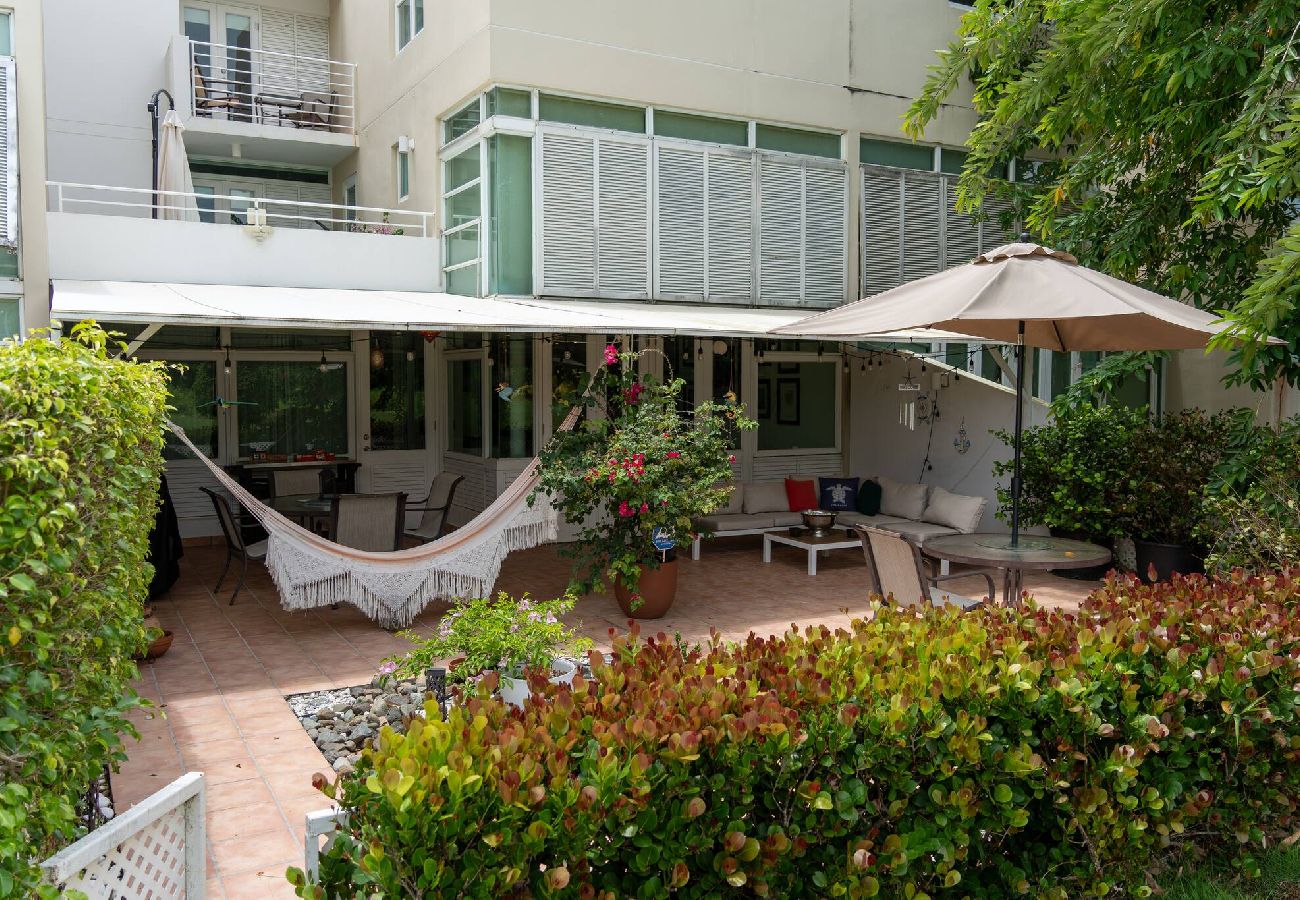 Townhouse in Dorado - Villa Merchán | 8 Guests | 4BR & 4.5 Bathrooms 