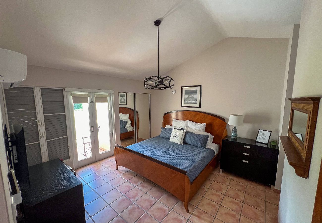 Townhouse in Dorado - Villa Merchán | 8 Guests | 4BR & 4.5 Bathrooms 