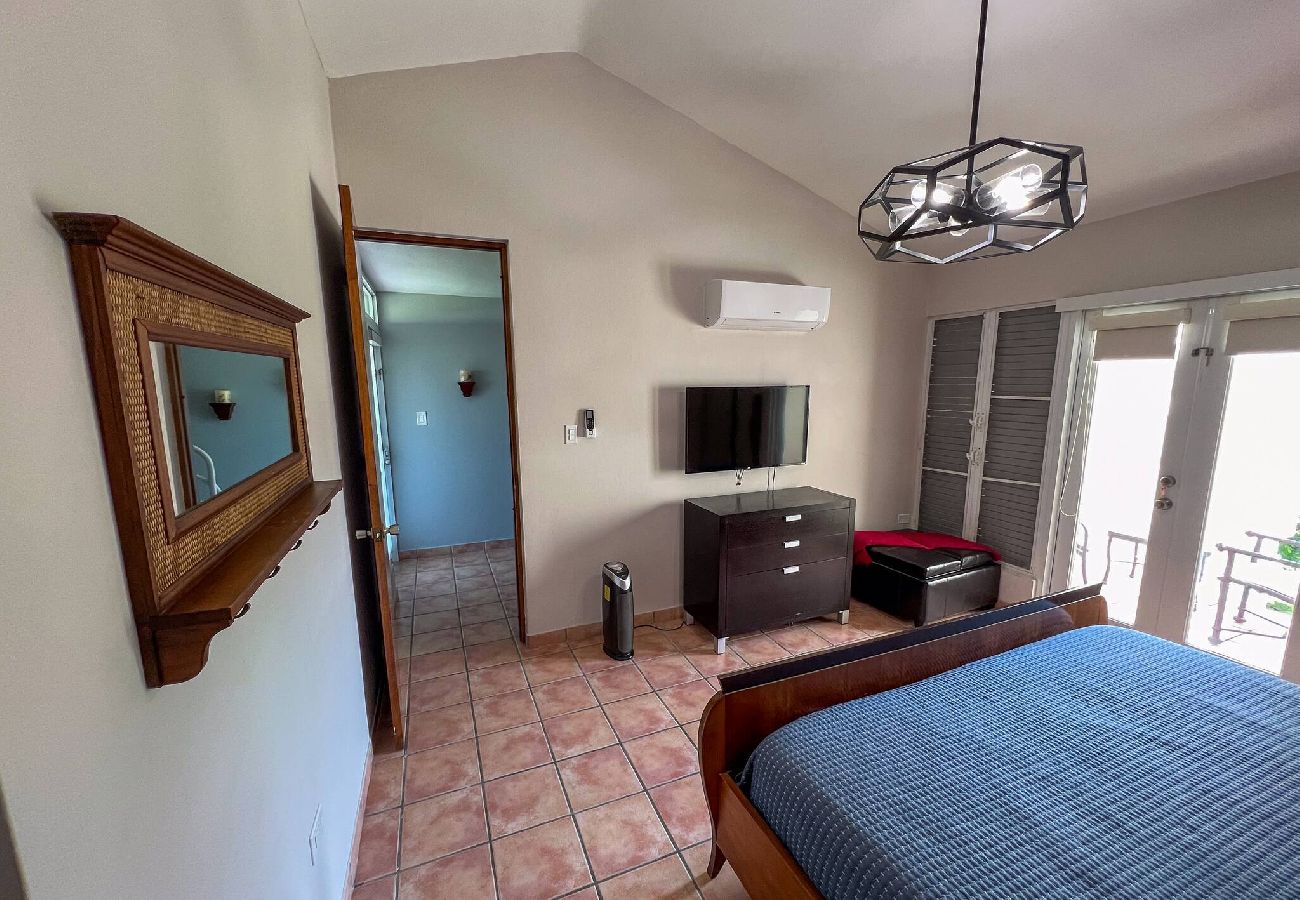 Townhouse in Dorado - Villa Merchán | 8 Guests | 4BR & 4.5 Bathrooms 