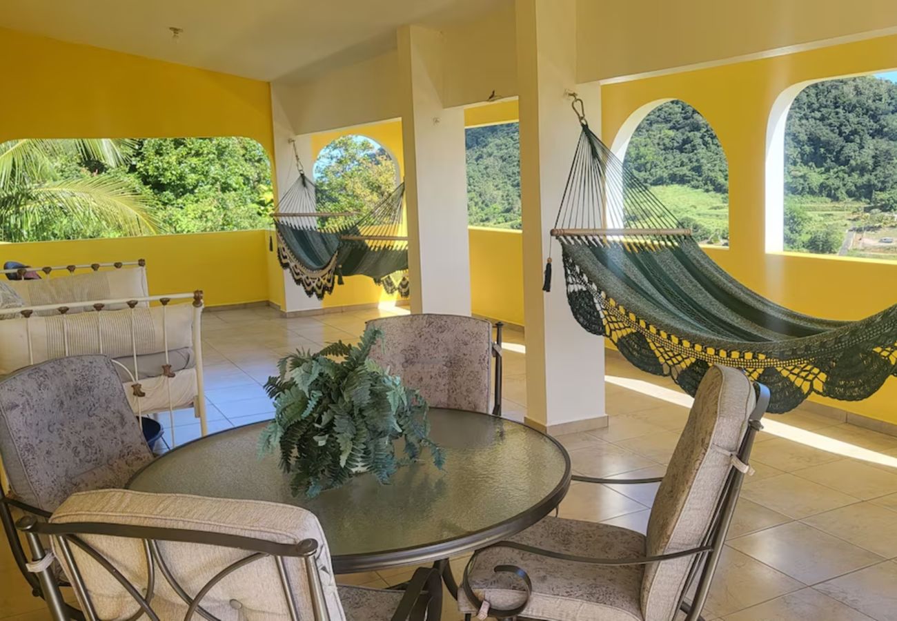 House in Fajardo - Hilltop Getaway with Huge Terrace 