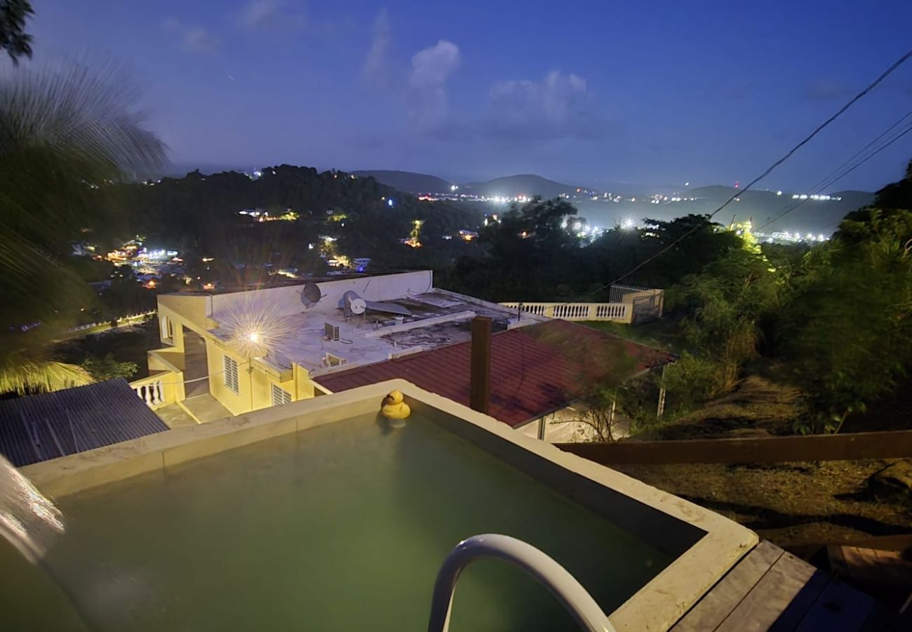 House in Fajardo - Hilltop Getaway with Huge Terrace 