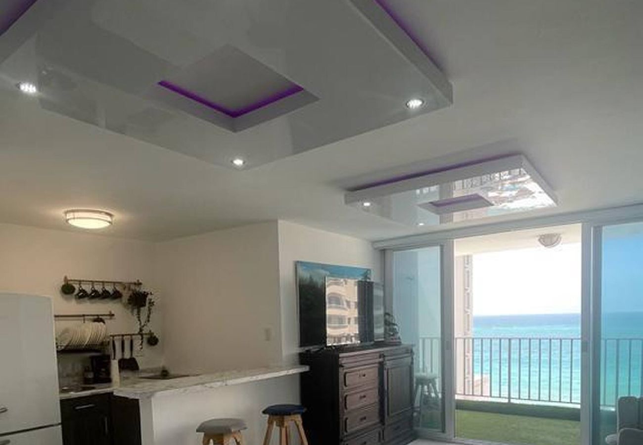 Condominium in San Juan - LISD2BA - Oceana Front