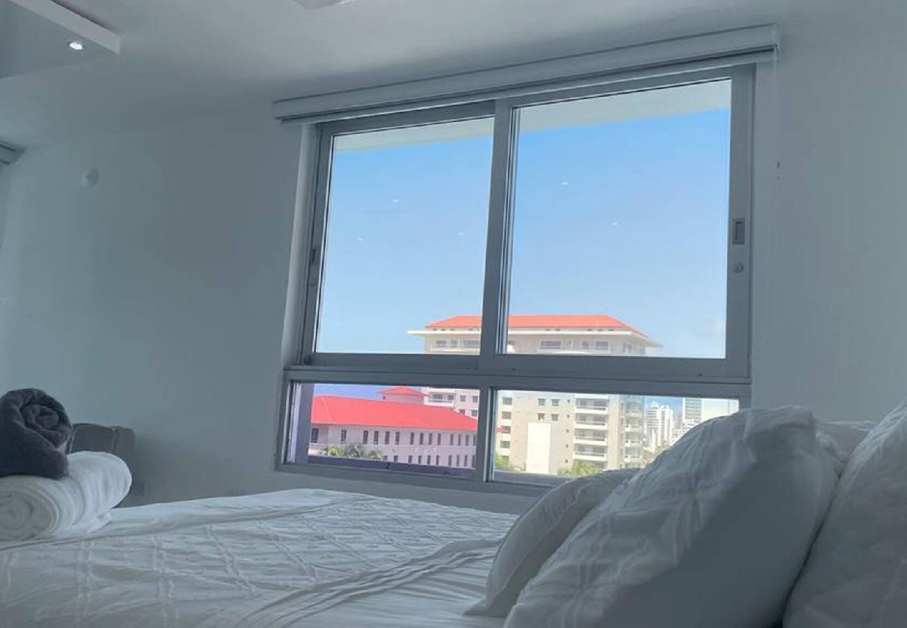 Condominium in San Juan - LISD2BA - Oceana Front