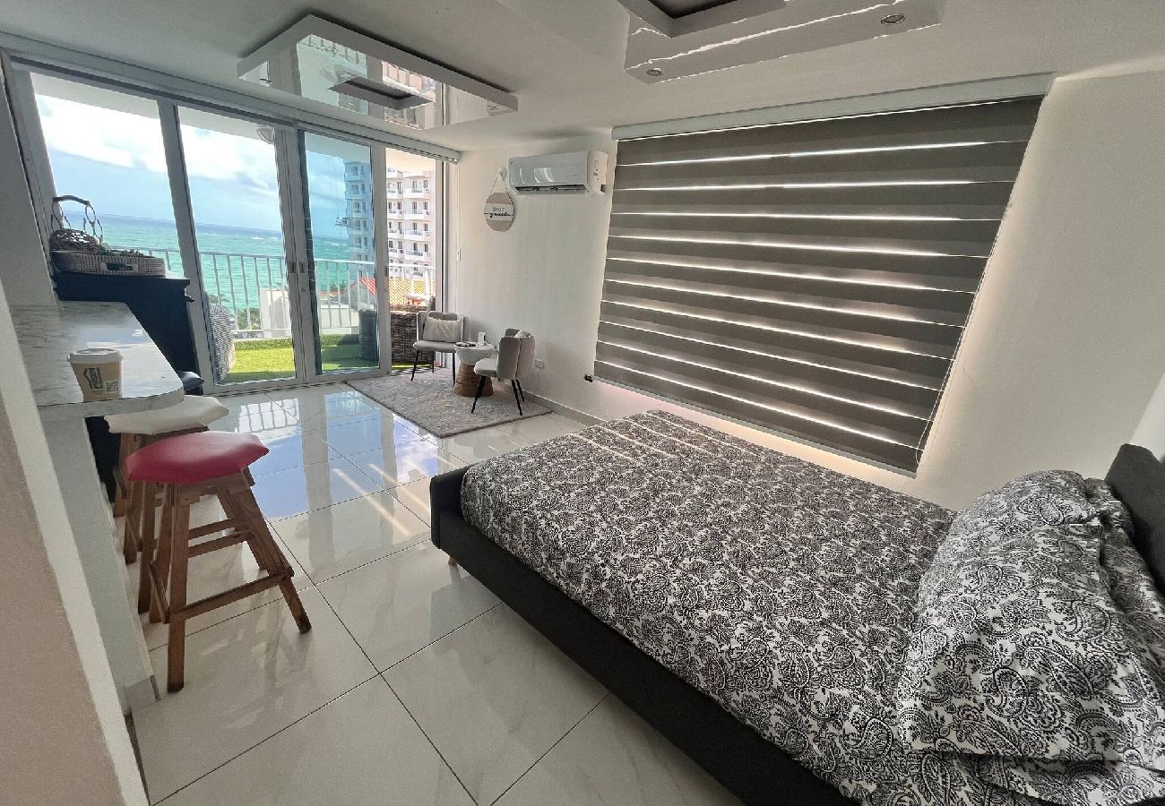 Condominium in San Juan - LISD2BA - Oceana Front