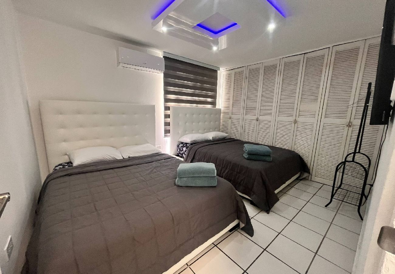 Condominium in San Juan - LISD2BA - Oceana Front