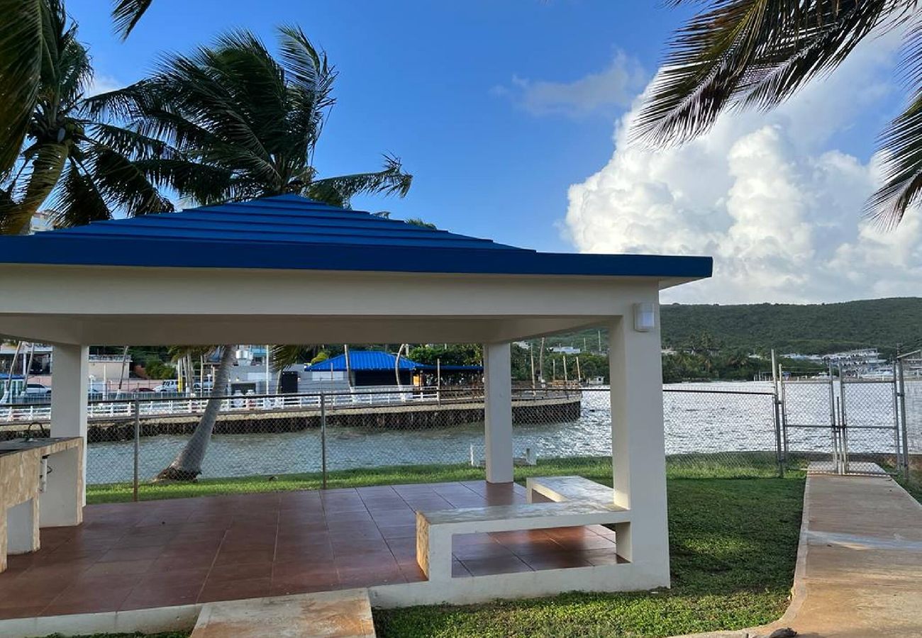 Condominium in Fajardo - Oceanfront Oasis: Panoramic Views & Marina Access 