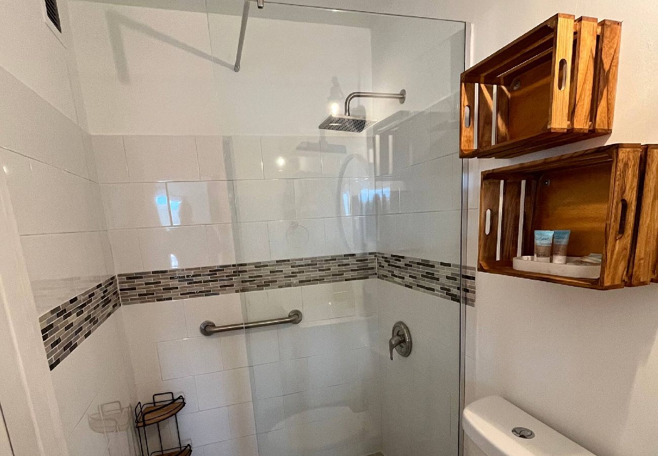 Condominium in Fajardo - Oceanfront Oasis: Panoramic Views & Marina Access 