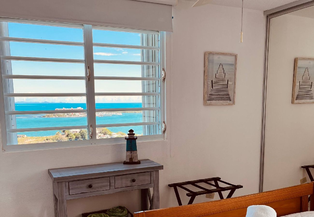 Apartment in Fajardo - Fajardo Oceanfront: Marina Views, Wi-Fi & Pool 