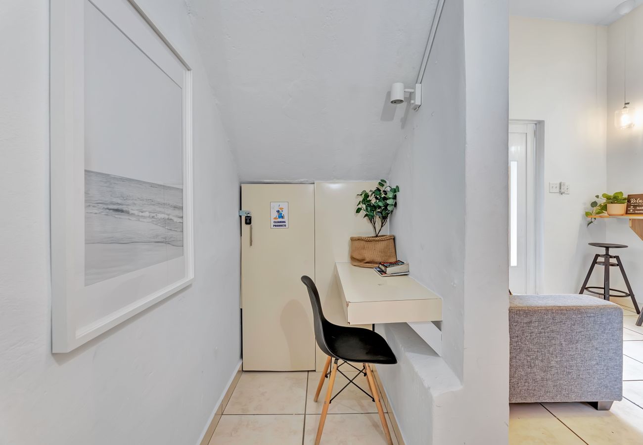 Apartment in San Juan - Beautiful 2 Bedroom in Miramar! 