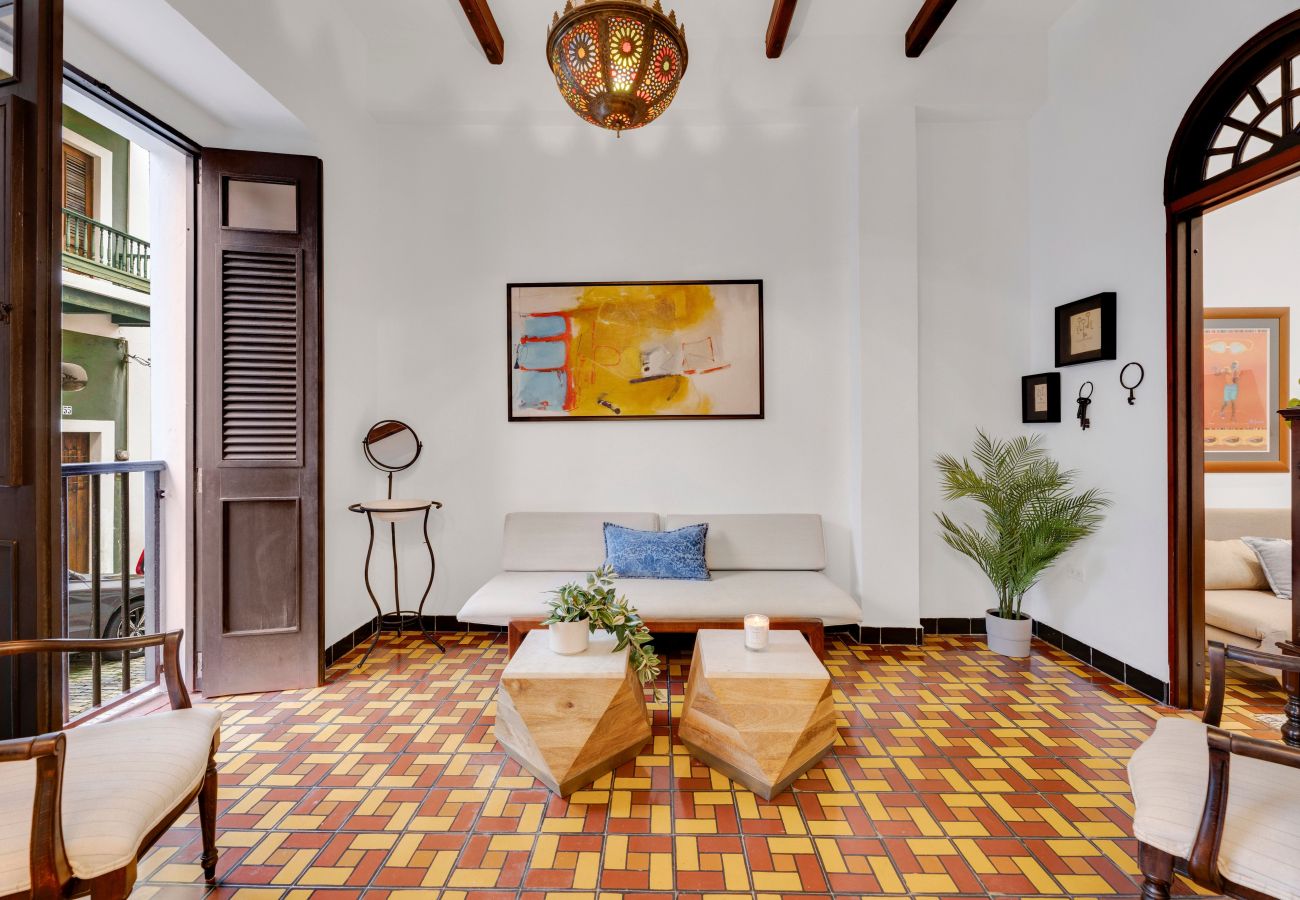 Apartment in San Juan - Old San Juan Colonial Gem 