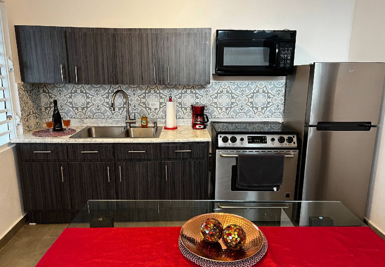 Apartment in Carolina - Charming apartment 5' walk to the beach 