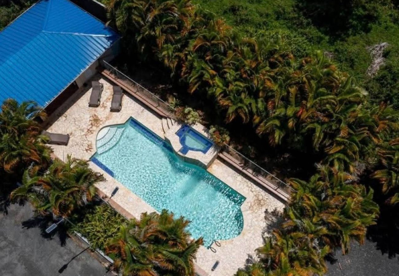 Apartment in Vega Baja - Comfortable 2BR Getaway for 6 Guests with Pool Access