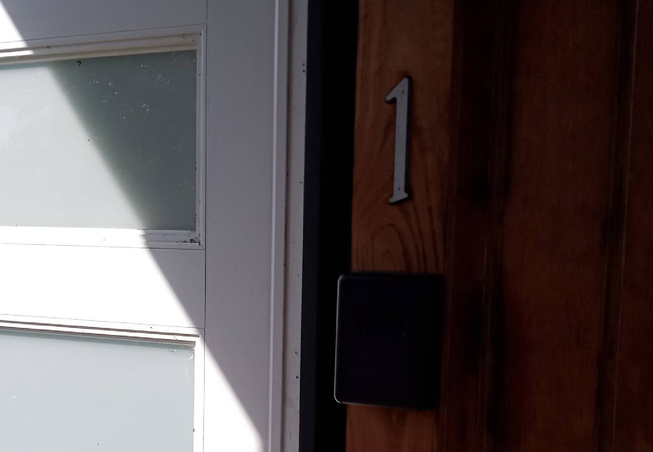 Apartment in Vega Baja - Charming 1-Bedroom Beach Apartment for 4