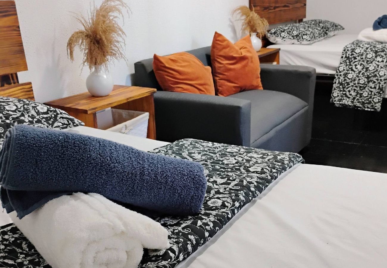 Apartment in Vega Baja - Sunny 1-Bedroom Beach Apartment for 4 Guests