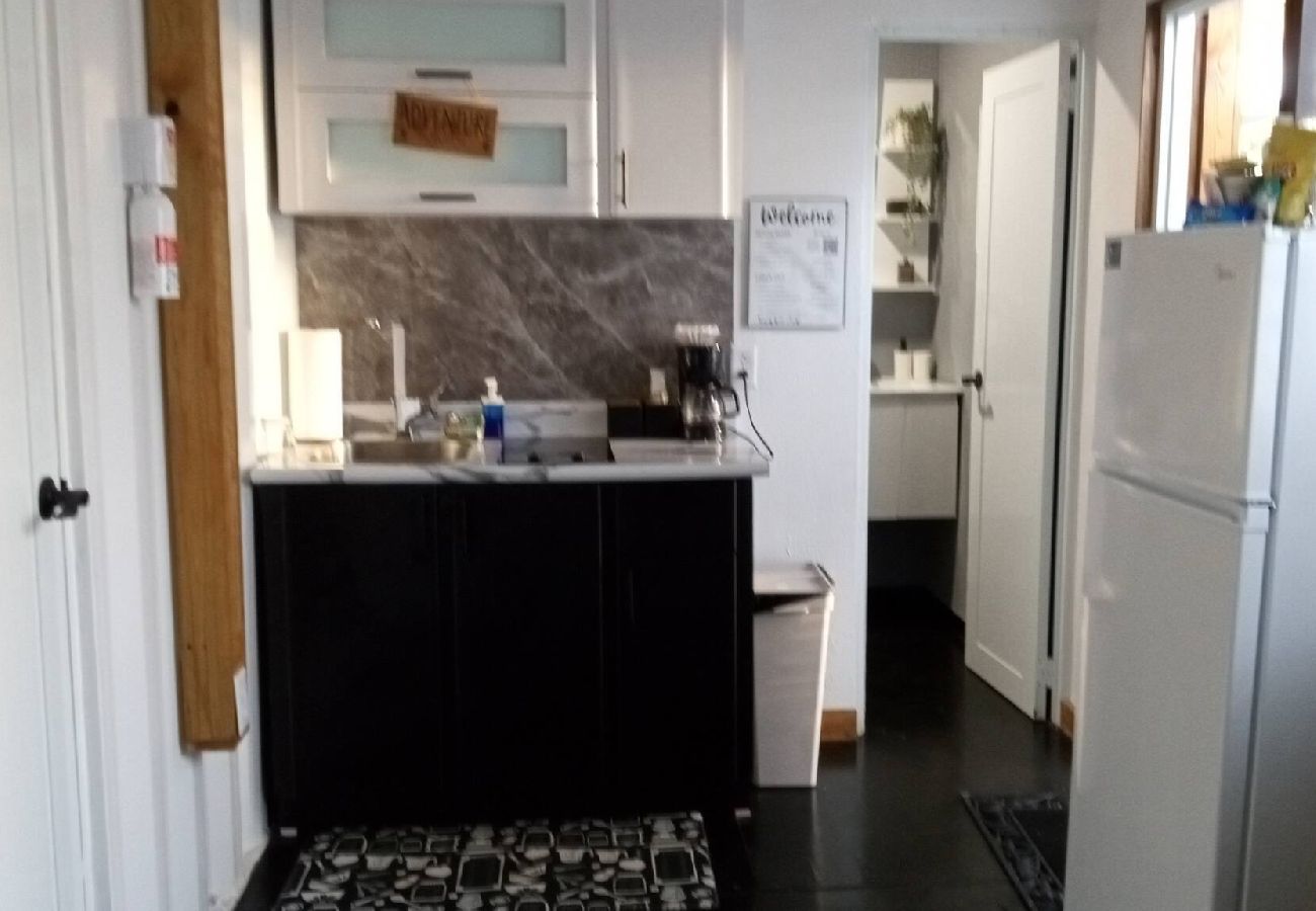 Apartment in Vega Baja - Sunny 1-Bedroom Beach Apartment for 4 Guests