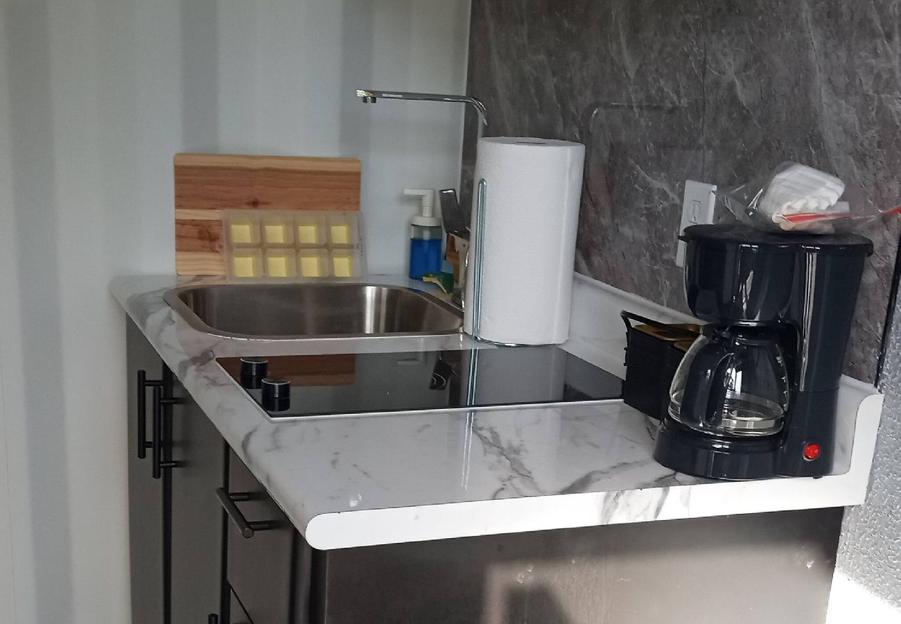 Apartment in Vega Baja - Sunny 1-Bedroom Beach Apartment for 4 Guests