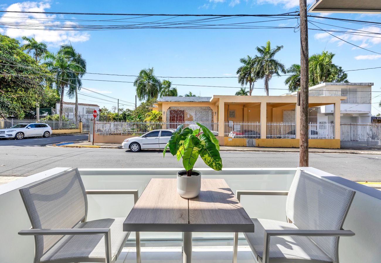 Apartment in San Juan - Spacious Apt. with Private Balcony, 2 BR | Sleeps 6