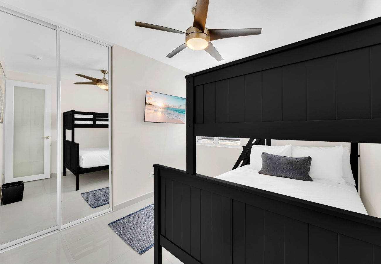 Apartment in San Juan - Cozy 2BR Apartment w/ Open Living Space | Sleeps 6