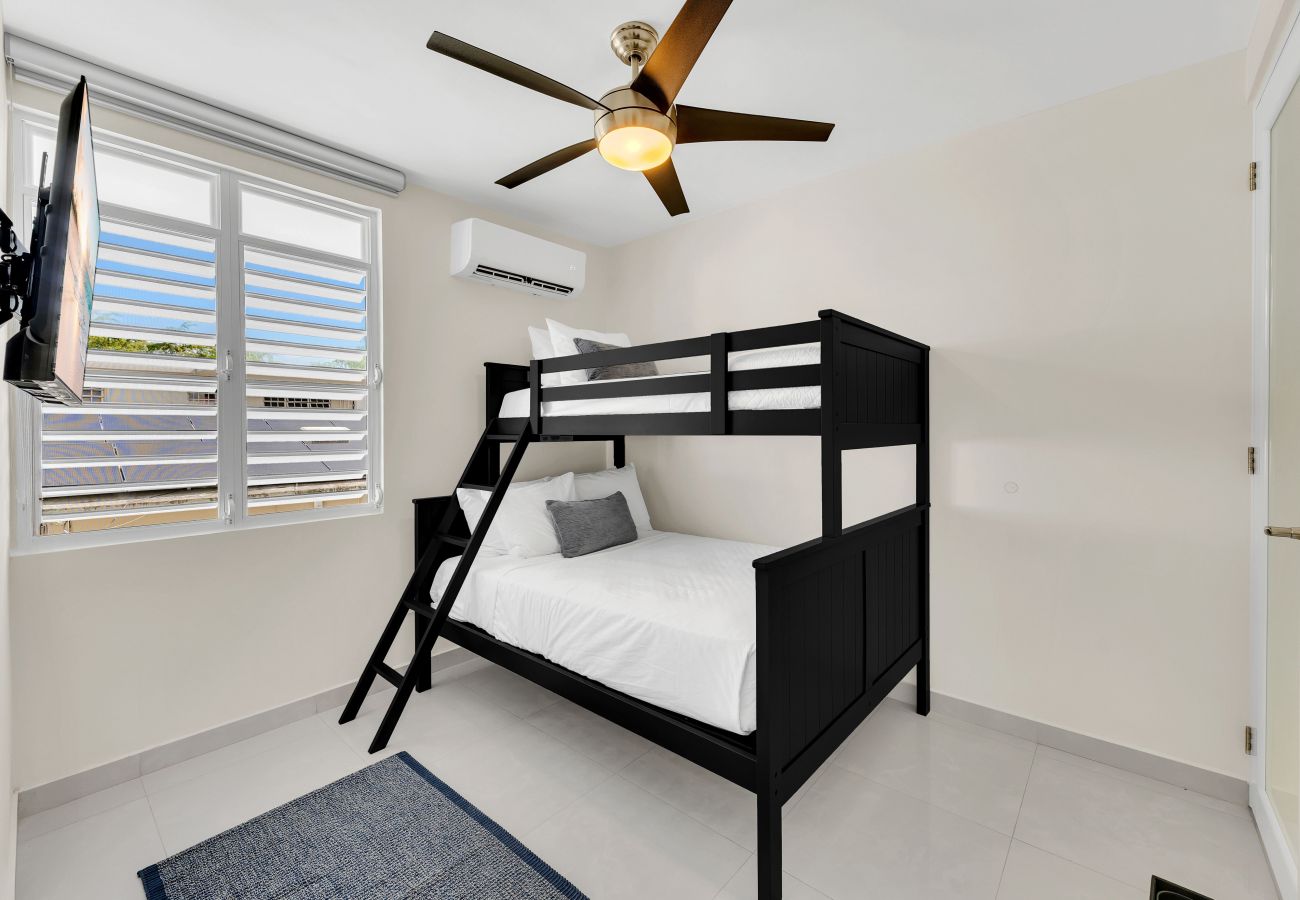 Apartment in San Juan - Cozy 2BR Apartment w/ Open Living Space | Sleeps 6
