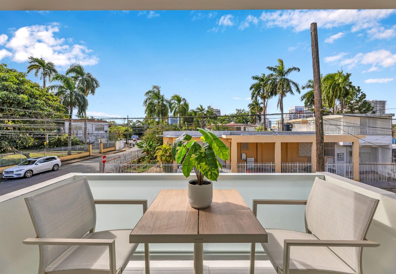 Apartment in San Juan - Cozy Retreat with Private Balcony, 2 BR | Sleeps 6