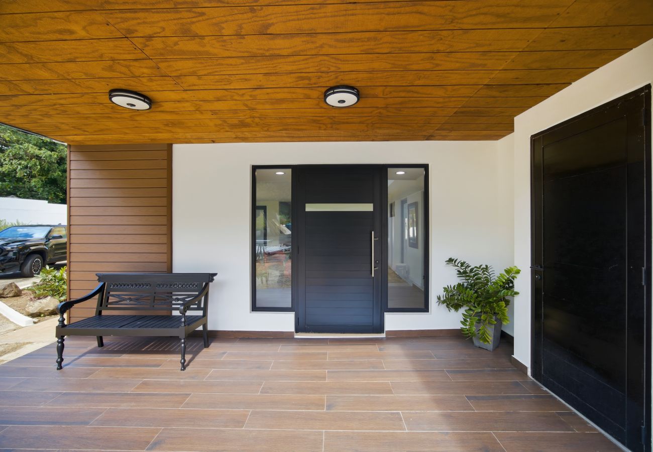 House in Río Grande - Rainforest Retreat | 6BR Private Pool Home for Groups