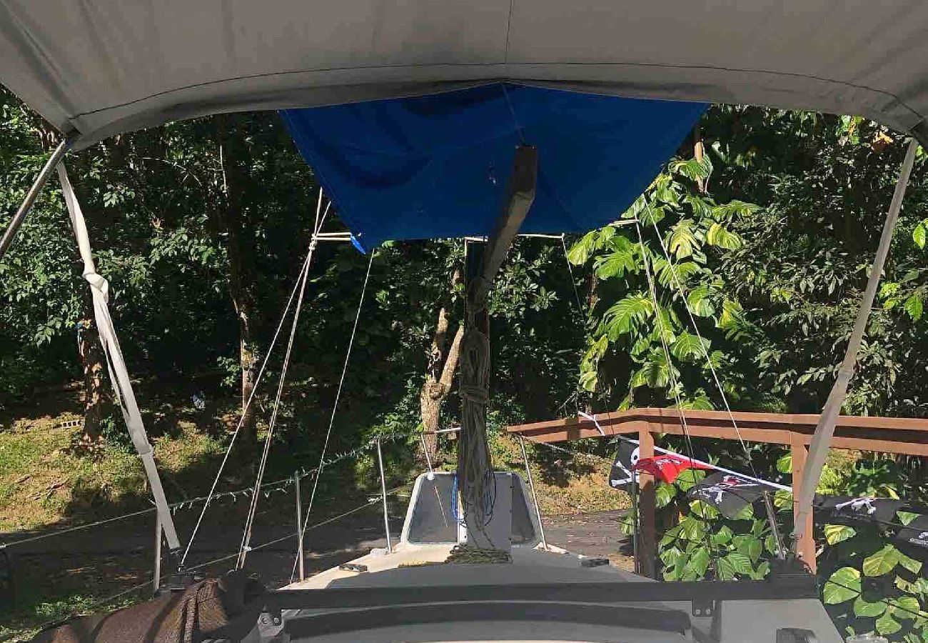 Boat in Cayey - Cozy Sailboat at the Montains with air conditioned
