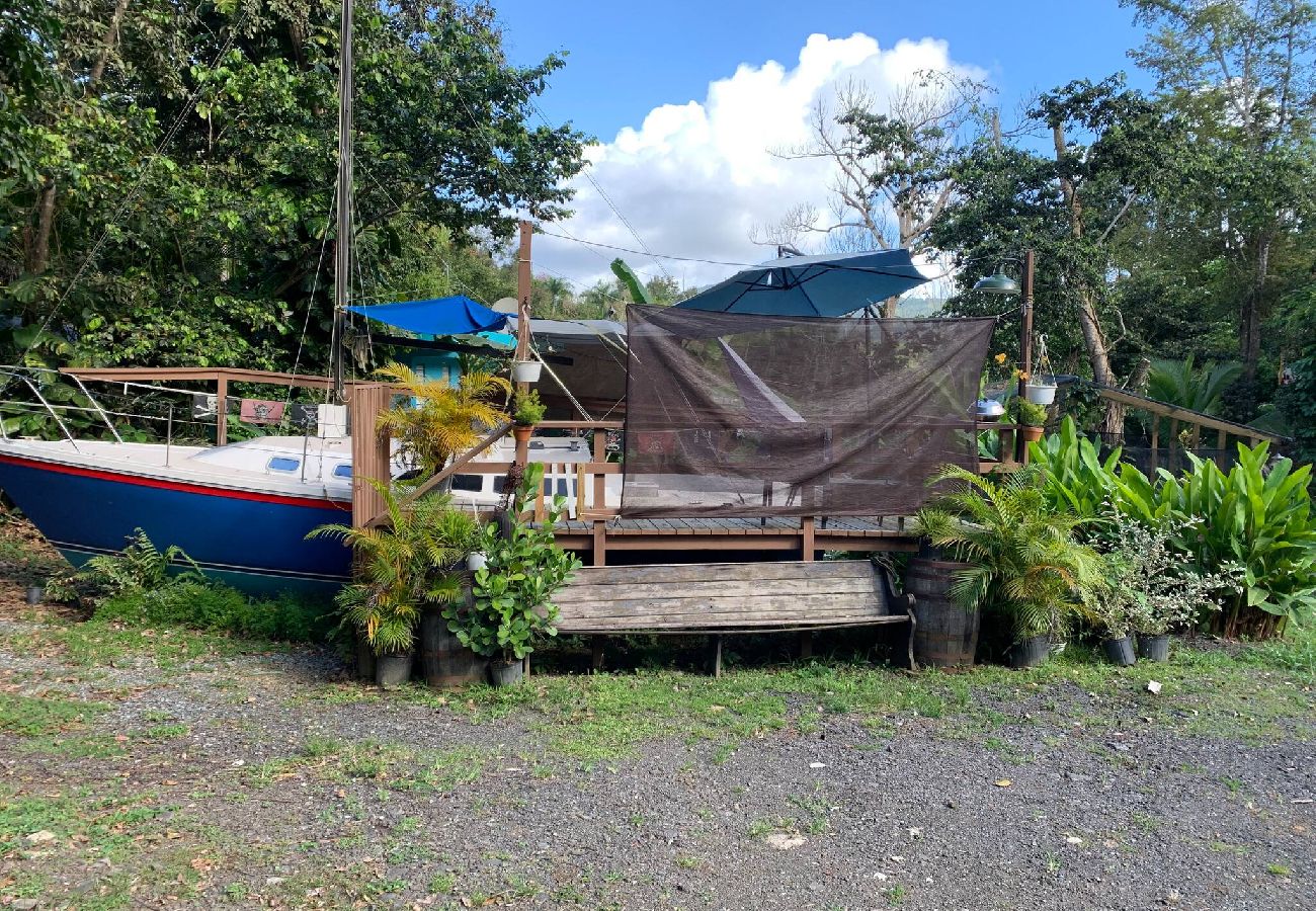 Boat in Cayey - Cozy Sailboat at the Montains with air conditioned