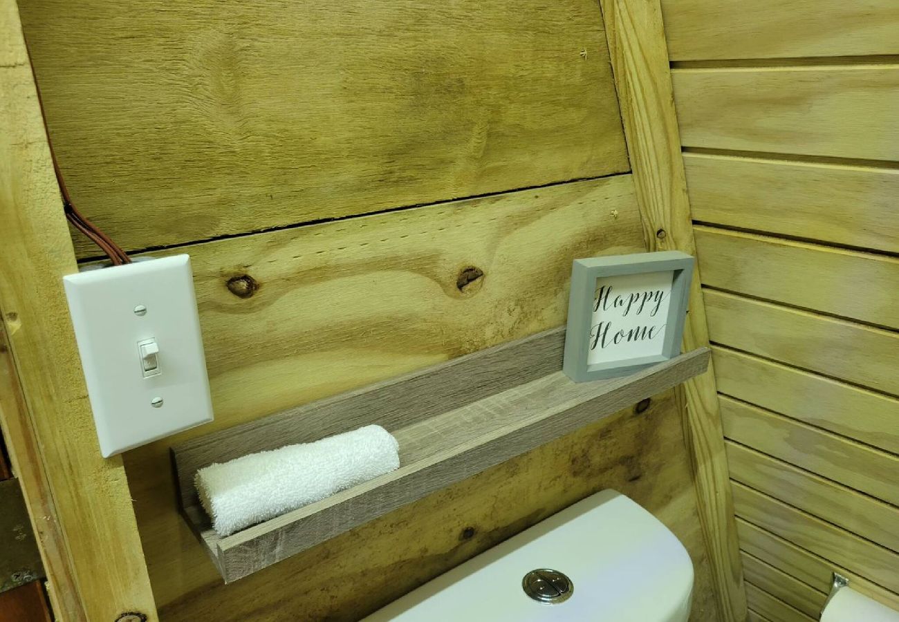 House in Cayey - Romantic Cozy Serene A Frame Mountain Cabin 