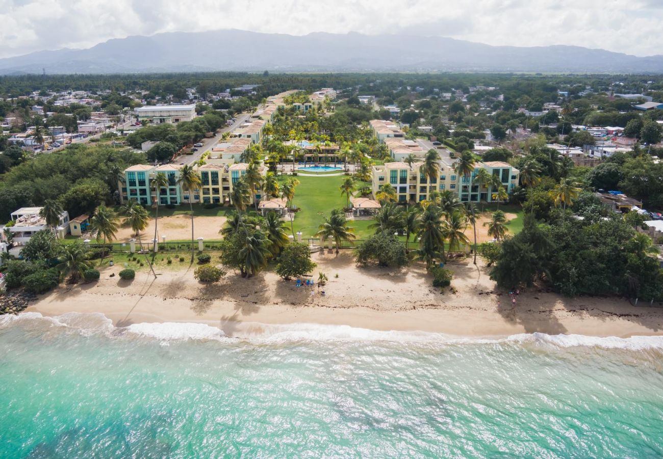 Condominium in Río Grande - Beachfront Aquatika Resort- Style/ Pools & Ocean