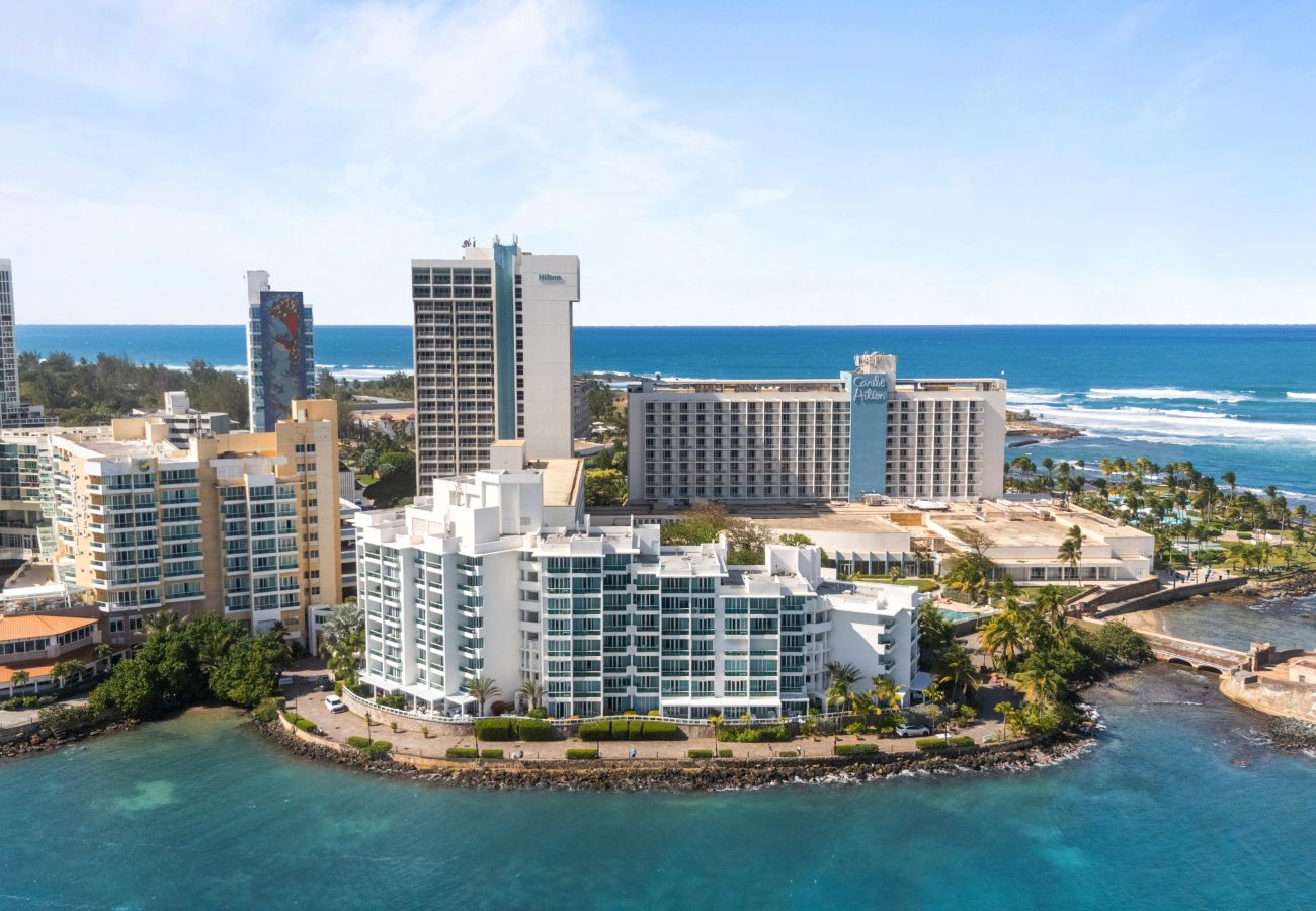 Apartment in San Juan - Bright & Modern Suite for Couples