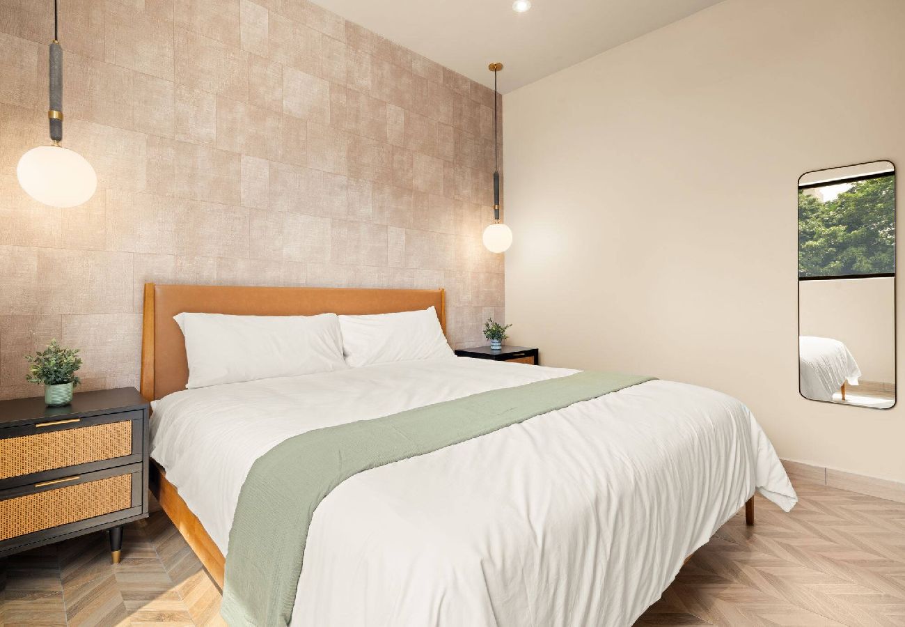 Apartment in San Juan - Condado Modern Haven, 3-Bedroom Beach Escape 