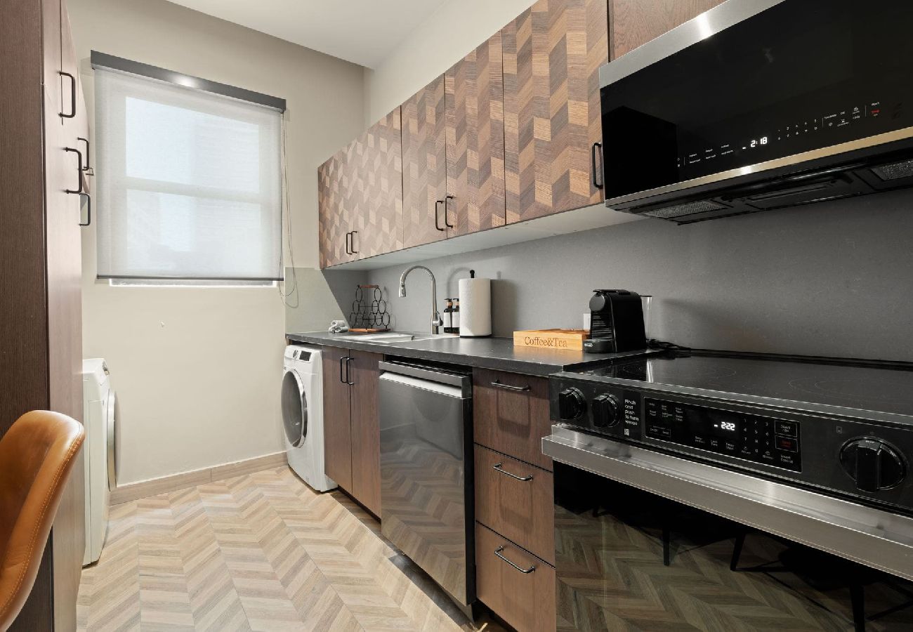 Apartment in San Juan - Your Condado Escape: Two Chic Apartments Combined 