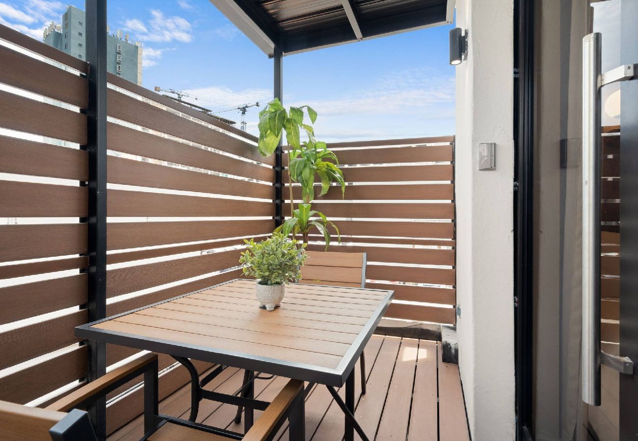 Apartment in San Juan - Your Condado Escape: Two Chic Apartments Combined 