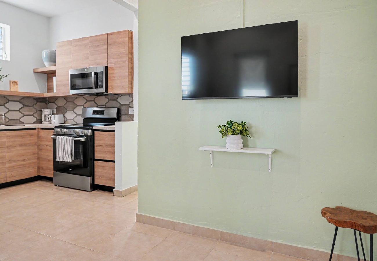 Apartment in San Juan - Stylish 2 Br Apartment Steps from La Cerra 