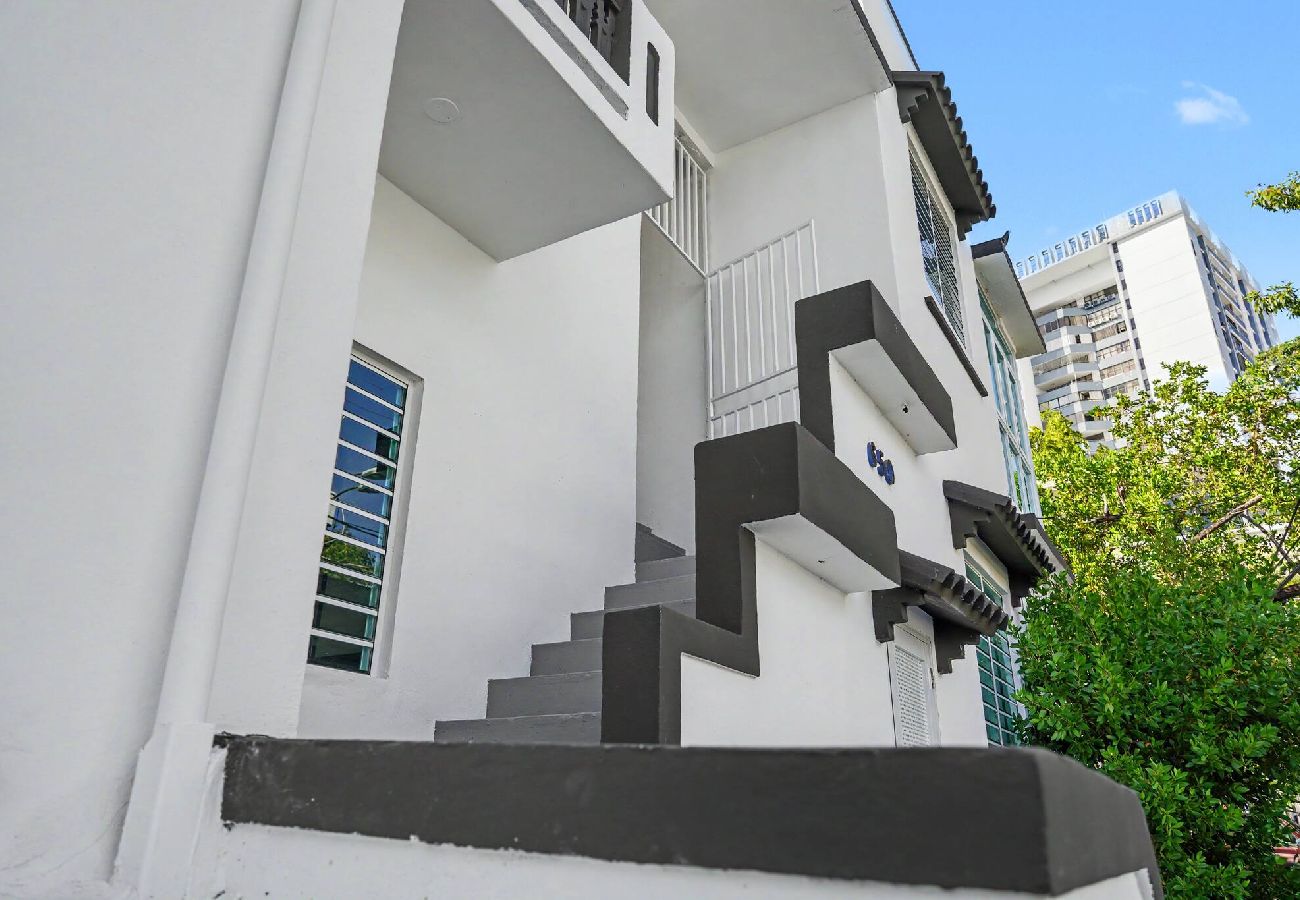 Apartment in San Juan - Stylish 2 Br Apartment Steps from La Cerra 