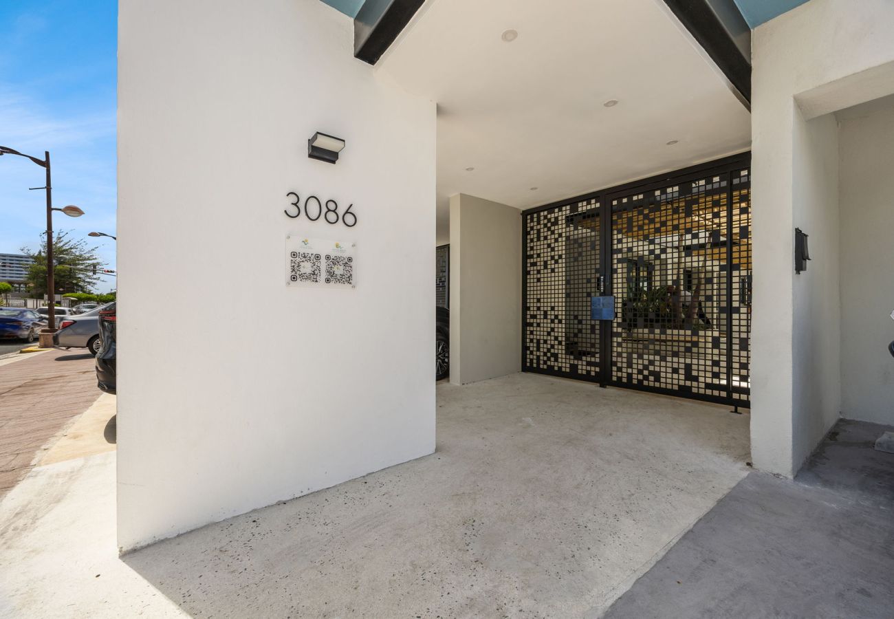 Villa in Carolina - Isla Verde Ocean Breeze | Private 2-Floor Villa