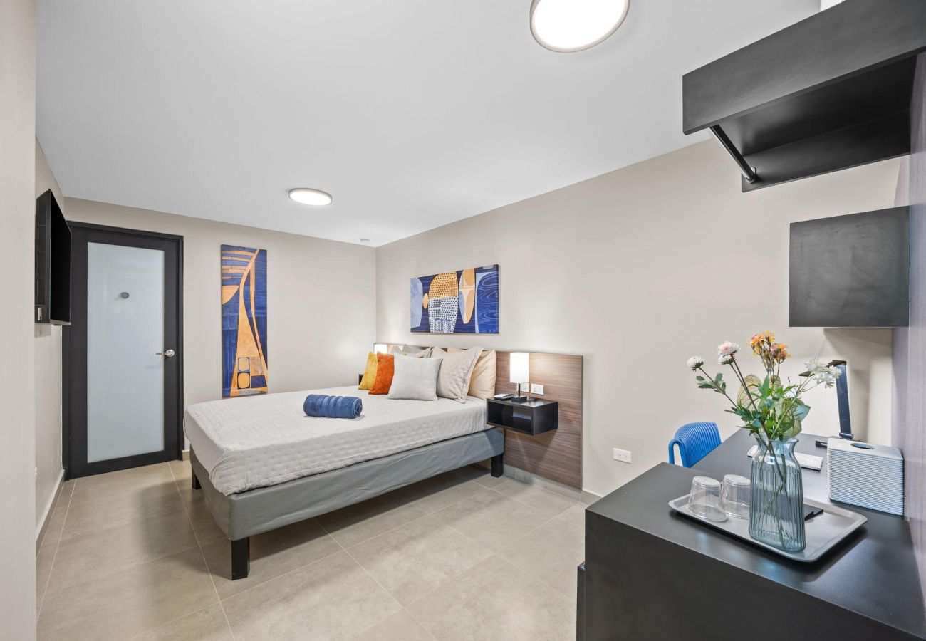 Rent by room in Carolina - OB | Queen Suite